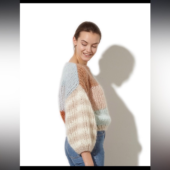 NEW Maiami Big Checked Sweater - Picture 3 of 5